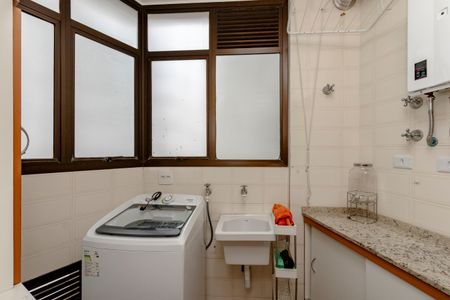 Apartamento à venda com 75m², 2 quartos e 2 vagasÁrea de Serviço