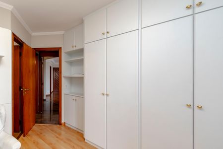 Apartamento à venda com 75m², 2 quartos e 2 vagasSuíte