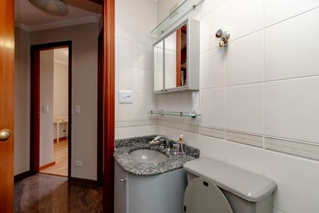 Apartamento à venda com 75m², 2 quartos e 2 vagasBanheiro Social