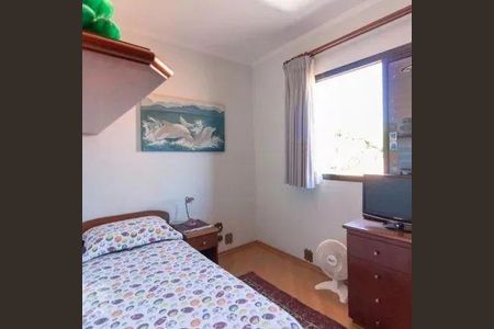 Casa à venda com 3 quartos, 217m² em Bosque da Saúde, São Paulo