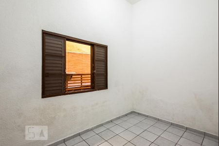 Casa à venda com 230m², 3 quartos e 2 vagas Casa à venda com 230m², 3 quartos e 2 vagasQuarto Casa 2