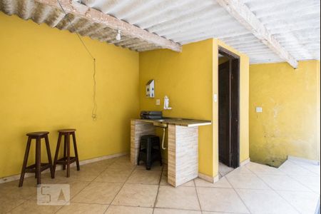 Casa à venda com 230m², 3 quartos e 2 vagas Casa à venda com 230m², 3 quartos e 2 vagasÁrea Externa Casa 2