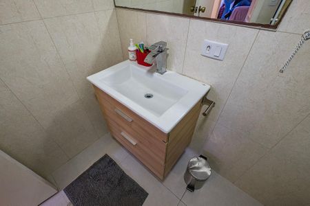 Apartamento à venda com 83m², 2 quartos e 1 vagaBanheiro Social