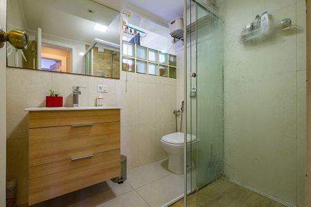 Apartamento à venda com 83m², 2 quartos e 1 vagaBanheiro Social