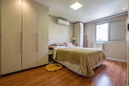 Suíte de apartamento à venda com 2 quartos, 83m² em Pinheiros, São Paulo