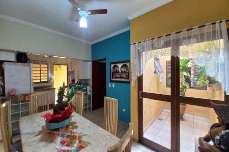 Casa à venda com 197m², 4 quartos e 4 vagasSala de Jantar