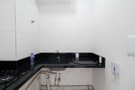 Apartamento para alugar com 42m², 2 quartos e sem vaga Apartamento para alugar com 42m², 2 quartos e sem vagaÁrea de Serviço