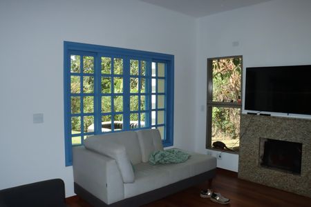 Casa de condomínio para alugar com 300m², 5 quartos e 4 vagasSala