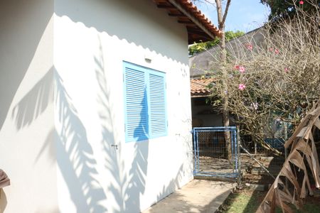 Casa de condomínio para alugar com 300m², 5 quartos e 4 vagasQuintal