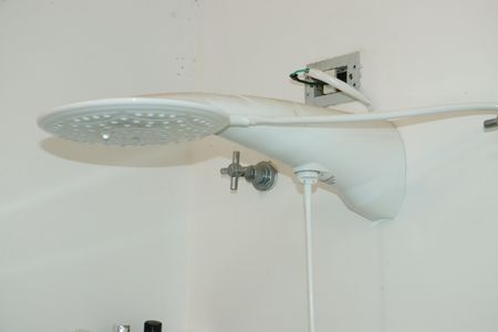 Casa de condomínio para alugar com 300m², 5 quartos e 4 vagasBanheiro da Suíte 2