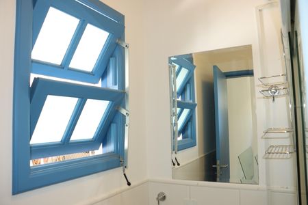 Casa de condomínio para alugar com 300m², 5 quartos e 4 vagasBanheiro da Suíte 1