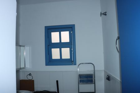 Casa de condomínio para alugar com 300m², 5 quartos e 4 vagasBanheiro de Serviço