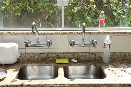 Casa de condomínio para alugar com 300m², 5 quartos e 4 vagasCozinha