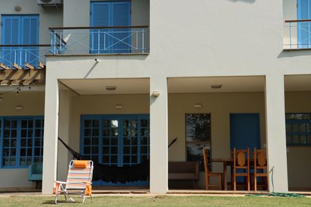 Casa de condomínio para alugar com 300m², 5 quartos e 4 vagasQuintal