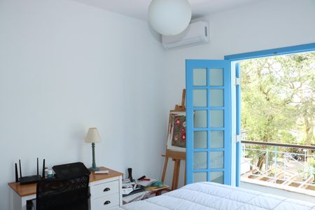 Casa de condomínio para alugar com 300m², 5 quartos e 4 vagasSuíte 2