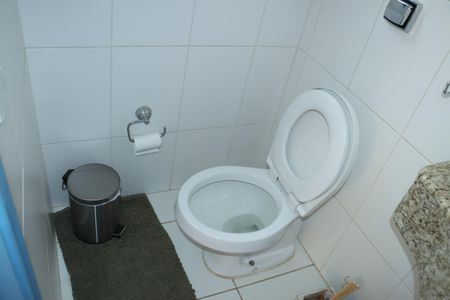 Casa de condomínio para alugar com 300m², 5 quartos e 4 vagasLavabo