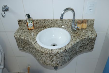 Casa de condomínio para alugar com 300m², 5 quartos e 4 vagasLavabo