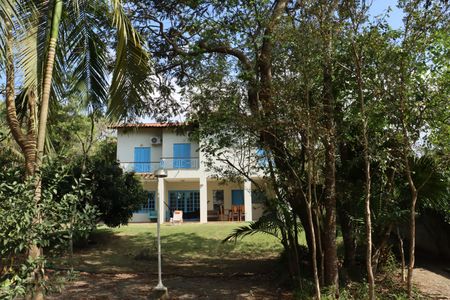 Casa de condomínio para alugar com 300m², 5 quartos e 4 vagasQuintal