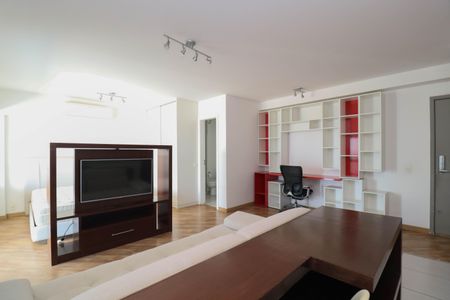 Apartamento à venda com 57m², 2 quartos e 1 vaga Apartamento à venda com 57m², 2 quartos e 1 vagaSala/Cozinha