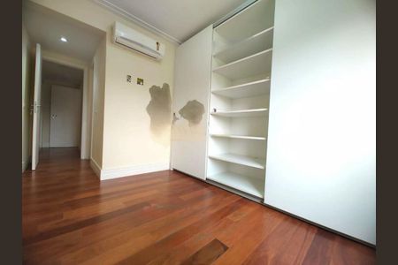 Apartamento à venda com 3 quartos, 143m² em Morumbi, São Paulo