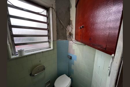 Apartamento à venda com 110m², 3 quartos e sem vaga Apartamento à venda com 110m², 3 quartos e sem vagaBanheiro de serviço