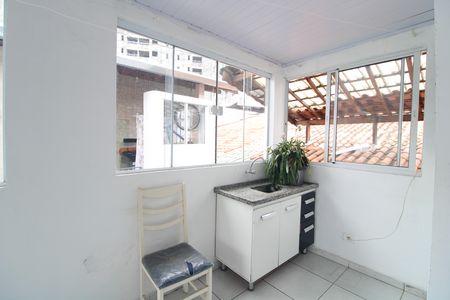 Casa para alugar com 16m², 1 quarto e 1 vagaStudio