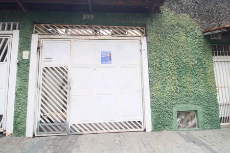 Fachada de casa para alugar com 1 quarto, 16m² em Jardim Umuarama, São Paulo