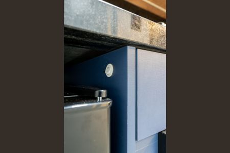 Cozinha de kitnet/studio para alugar com 1 quarto, 30m² em Auxiliadora, Porto Alegre