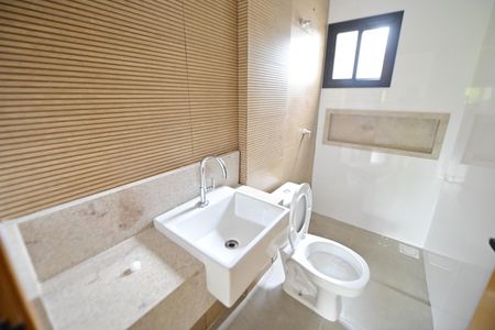 Casa de condomínio para alugar com 153m², 3 quartos e 2 vagasBanheiro da Suíte