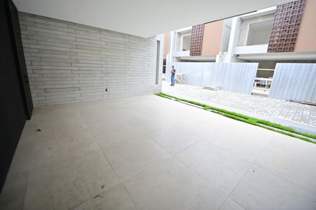 Casa de condomínio para alugar com 153m², 3 quartos e 2 vagasGaragem
