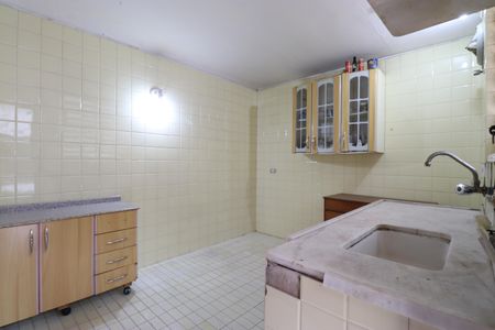 Casa à venda com 521m², 6 quartos e 6 vagasEdícula - Cozinha