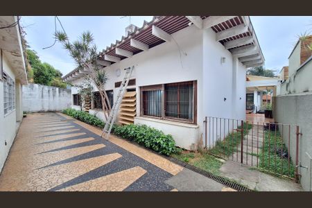 Casa à venda com 521m², 6 quartos e 6 vagasQuintal