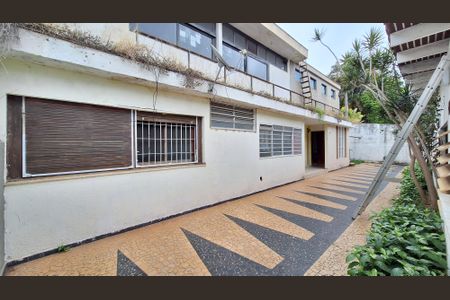 Casa à venda com 521m², 6 quartos e 6 vagasQuintal