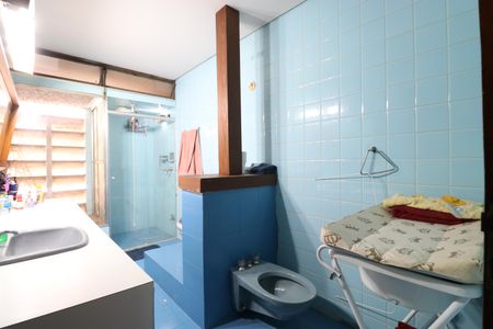 Casa à venda com 521m², 6 quartos e 6 vagasBanheiro Social