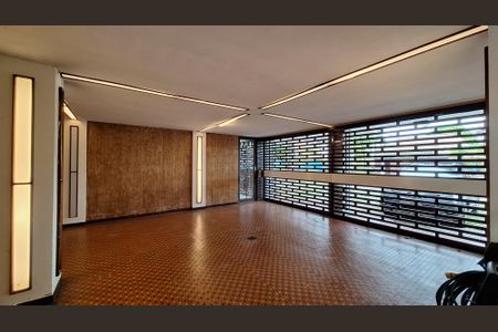 Casa à venda com 521m², 6 quartos e 6 vagasGaragem