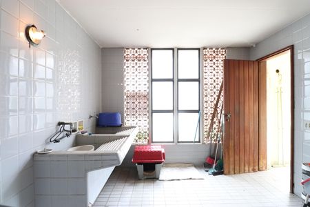 Casa à venda com 521m², 6 quartos e 6 vagasÁrea de Serviço