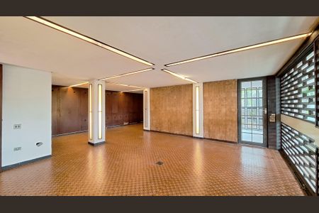 Casa à venda com 521m², 6 quartos e 6 vagasGaragem