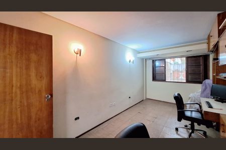 Casa à venda com 521m², 6 quartos e 6 vagasQuarto 1