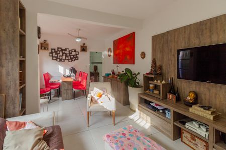 Sala de casa à venda com 2 quartos, 150m² em Jardim Monte Alegre, Taboão da Serra