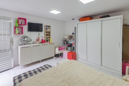 Casa à venda com 150m², 2 quartos e 2 vagas Casa à venda com 150m², 2 quartos e 2 vagasSuíte 1