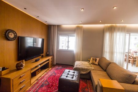 Apartamento para alugar com 133m², 3 quartos e 2 vagas Apartamento para alugar com 133m², 3 quartos e 2 vagasSala