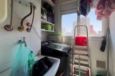 Apartamento à venda com 49m², 2 quartos e 1 vaga Apartamento à venda com 49m², 2 quartos e 1 vagaÁrea de Serviço