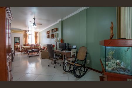 Apartamento à venda com 140m², 3 quartos e 1 vagaSala