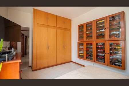 Apartamento à venda com 140m², 3 quartos e 1 vagaSuite