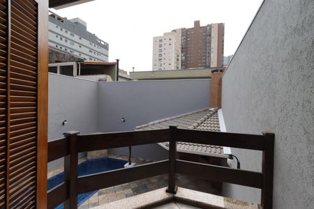 Casa à venda com 311m², 4 quartos e 4 vagasSacada da Suíte 3