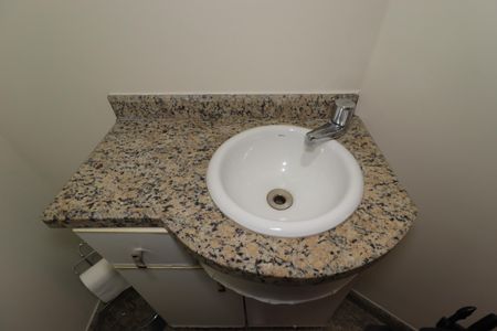 Casa à venda com 311m², 4 quartos e 4 vagasLavabo