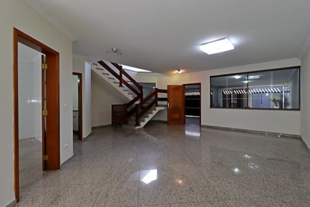 Sala de casa à venda com 4 quartos, 311m² em Vila Valparaíso, Santo André