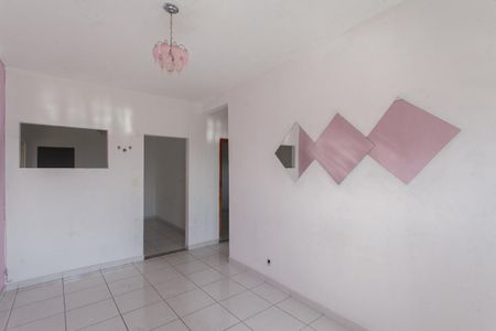 Casa para alugar com 100m², 3 quartos e 1 vagaSala