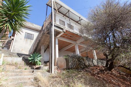 Casa para alugar com 100m², 3 quartos e 1 vagaFachada