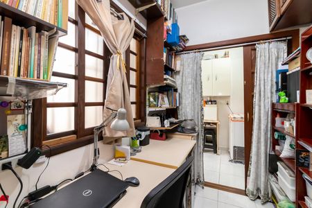 Casa à venda com 142m², 4 quartos e 3 vagasEscritório